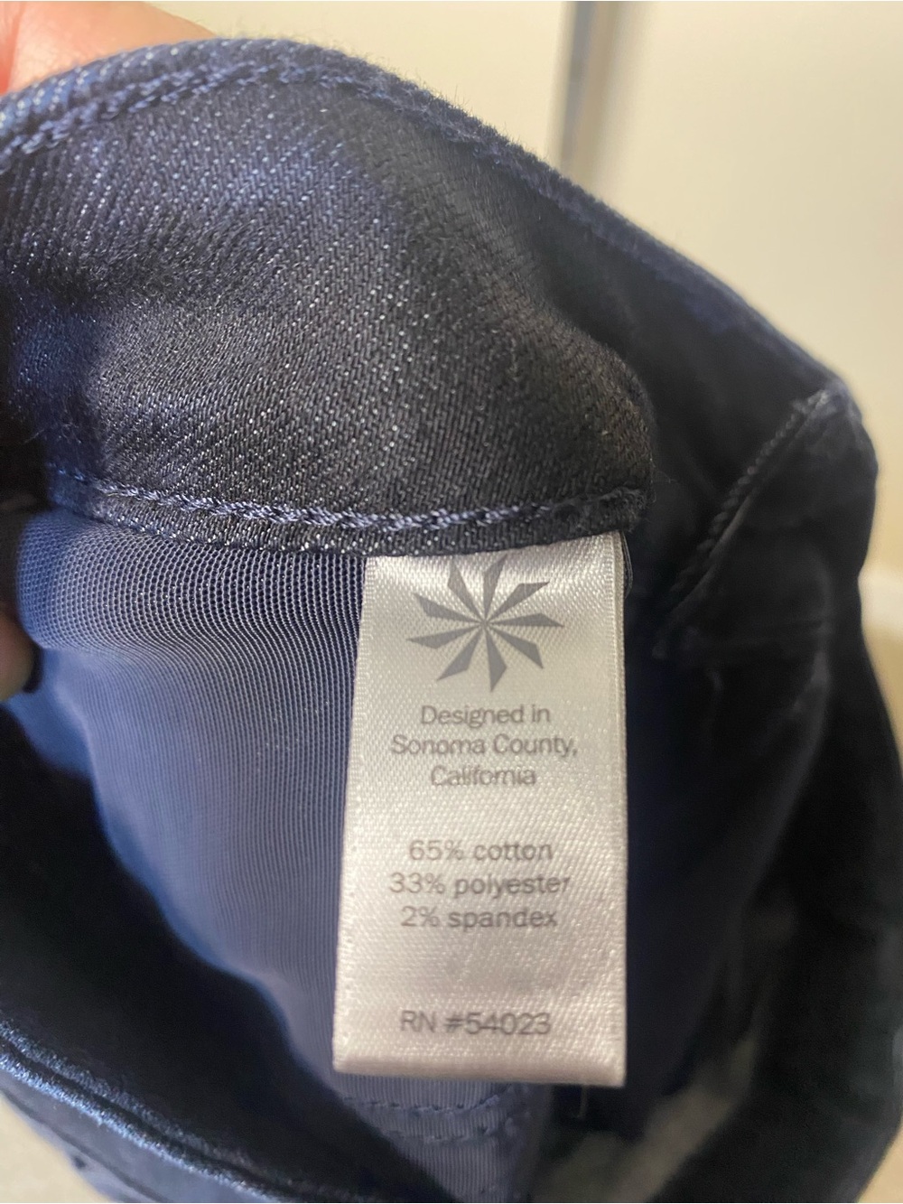 NWT Athleta Sculptek Skinny Jeans Overdye Wash Dark Indigo 4P Petite - Picture 7 of 8